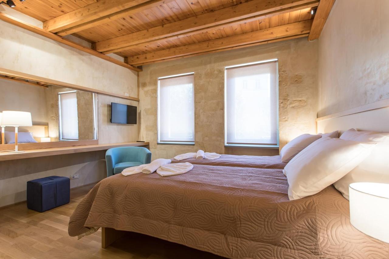 Polixeny'S Suites Hanya Dış mekan fotoğraf